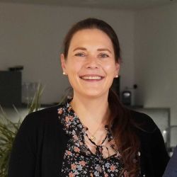 Susann Egginger – Psychologische Beraterin und Coach mit Herz, Klarheit und viel Erfahrung in Kommunikation und Pflege